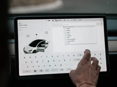 Tesla Model 3 Long Range 15.4 inch center display
